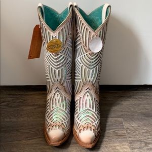 NWT Corral C3505 cowgirl boots!